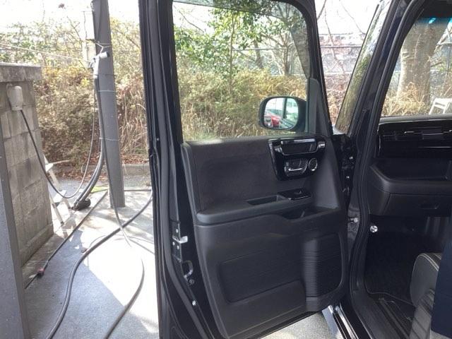 Ｎ－ＢＯＸカスタム ＥＸターボ　純正ナビ　スーパースライドシート　アイドルＳＴＯＰ　ソナー　衝突被害軽減装置　ＤＶＤ　サイドエアバック　横滑り防止装置　ＬＥＤランプ　ＡＢＳ　ＵＳＢ　地デジ　エアバッグ　盗難防止装置　オートエアコン（38枚目）