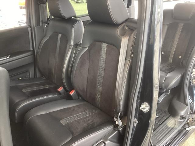 Ｎ－ＢＯＸカスタム ＥＸターボ　純正ナビ　スーパースライドシート　アイドルＳＴＯＰ　ソナー　衝突被害軽減装置　ＤＶＤ　サイドエアバック　横滑り防止装置　ＬＥＤランプ　ＡＢＳ　ＵＳＢ　地デジ　エアバッグ　盗難防止装置　オートエアコン（42枚目）