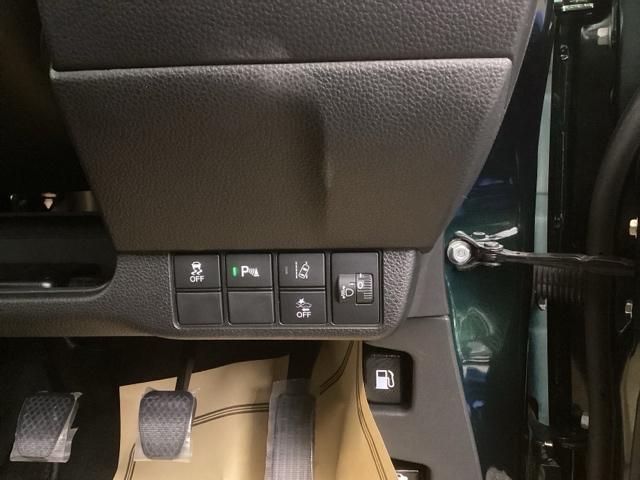 Ｎ－ＯＮＥ ＲＳ　純正ナビ　ドラレコ　リアカメラ　ＵＳＢポート　サポカー　Ｒカメ　イモビライザー　Ｄレコ　エアロ　シートＨ　ＶＳＡ　ＬＥＤライト　スマキー　キーフリー　ＡＢＳ　パーキングセンサー　ＡＡＣ　ＥＴＣ車載器（17枚目）