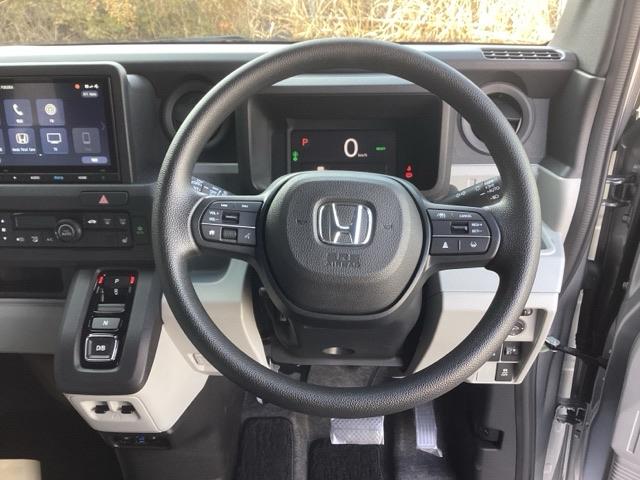 Ｎ－ＶＡＮ ｅ： ｅ：Ｌ４　純正ナビ　フルセグ　電気自動車　バックモニター　フルオートエアコン　パワーウィンドー　運転席シートヒーター　パーキングセンサー　アクティブクルーズコントロール　ＥＴＣ車載器　キーレス　両スライドドア（18枚目）