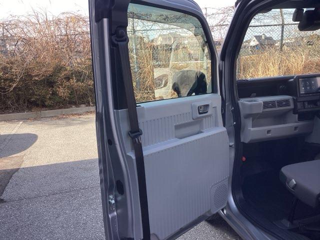 Ｎ－ＶＡＮ ｅ： ｅ：Ｌ４　純正ナビ　フルセグ　電気自動車　バックモニター　フルオートエアコン　パワーウィンドー　運転席シートヒーター　パーキングセンサー　アクティブクルーズコントロール　ＥＴＣ車載器　キーレス　両スライドドア（38枚目）