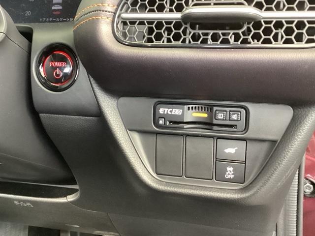 �X�}�[�g�L�[���|�P�b�g��o�b�O�ɓ��ꂽ�܂܂ŁA�L�[���������ނ��ƂȂ��{�^�������������ŃG���W�����n�����܂��B