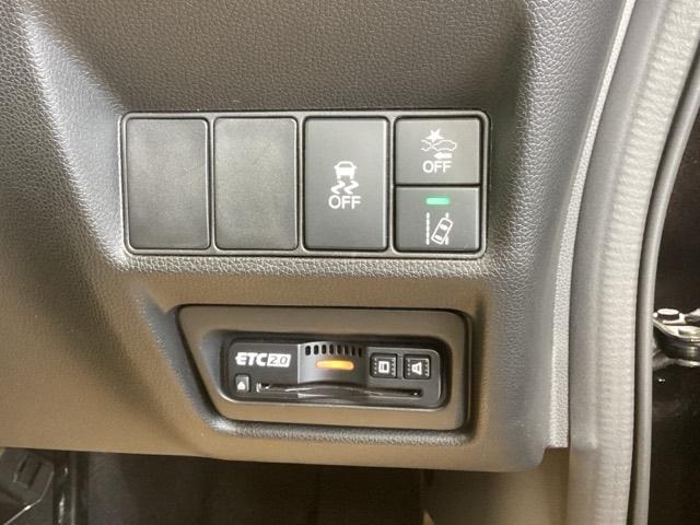 �d�s�b�t���Ă܂��B�d�s�b���g�p�\�ȓ��H�ʍs���̓L���b�V�����X�ŃX�}�[�g�ɑ��s�ł��܂��B�ăZ�b�g�A�b�v���Ĕ[�Ԓv���܂��B