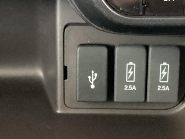 Ｎ－ＢＯＸ Ｇ・Ｌホンダセンシングカッパーブラウンスタイル　ドラレコ　ナビ　Ｒカメラ　後席モニター　両側Ｐスライドドア　盗難防止装置　記録簿　ＶＳＡ　クルコン　ＬＥＤ　ＤＶＤ　ベンチシート　サイドカーテンエアバック　キーフリー　地デジＴＶ　ＡＢＳ　パワステ（14枚目）