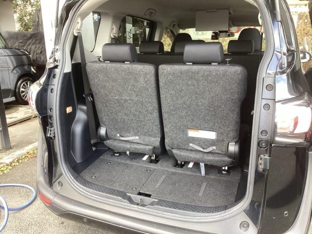 シエンタ ハイブリッドＧセーフティーエディションＩＩ　ナビ　両側電動スライドドア　リアカメラ　ＵＳＢ　地デジＴＶ　盗難防止システム　スマートキ　クルコン　３列シート　ＬＥＤライト　ＥＴＣ車載器　オートエアコン　キーレス　アイドリングストップ　サポカー（23枚目）