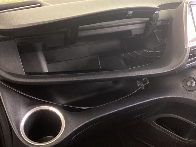 シエンタ ハイブリッドＧセーフティーエディションＩＩ　ナビ　両側電動スライドドア　リアカメラ　ＵＳＢ　地デジＴＶ　盗難防止システム　スマートキ　クルコン　３列シート　ＬＥＤライト　ＥＴＣ車載器　オートエアコン　キーレス　アイドリングストップ　サポカー（42枚目）