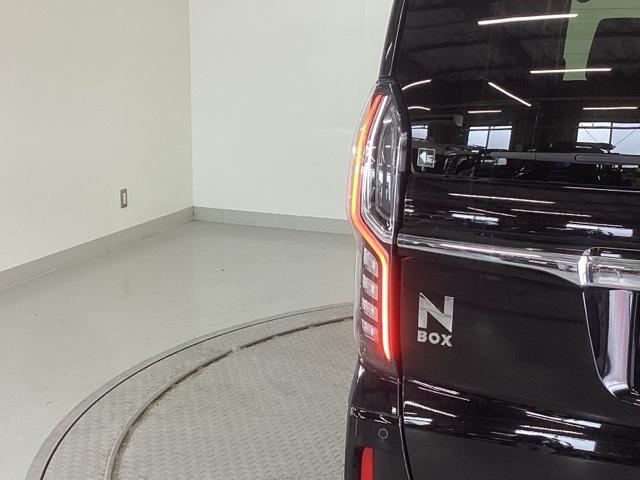N-BOXカスタム L 純正ナビ フルセグ リアカメラ 両席エアバック Bモニタ ブレーキサポート セキュリティー LEDランプ キーレスエントリー SRS 横滑り防止機能 片側電動両側スライドドア DVD再生機能 PW(34枚目)