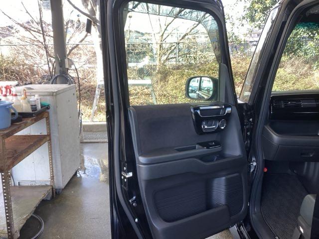 N-BOXカスタム L 純正ナビ フルセグ リアカメラ 両席エアバック Bモニタ ブレーキサポート セキュリティー LEDランプ キーレスエントリー SRS 横滑り防止機能 片側電動両側スライドドア DVD再生機能 PW(36枚目)