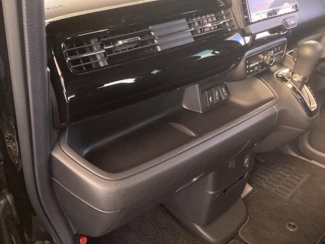 N-BOXカスタム L 純正ナビ フルセグ リアカメラ 両席エアバック Bモニタ ブレーキサポート セキュリティー LEDランプ キーレスエントリー SRS 横滑り防止機能 片側電動両側スライドドア DVD再生機能 PW(40枚目)