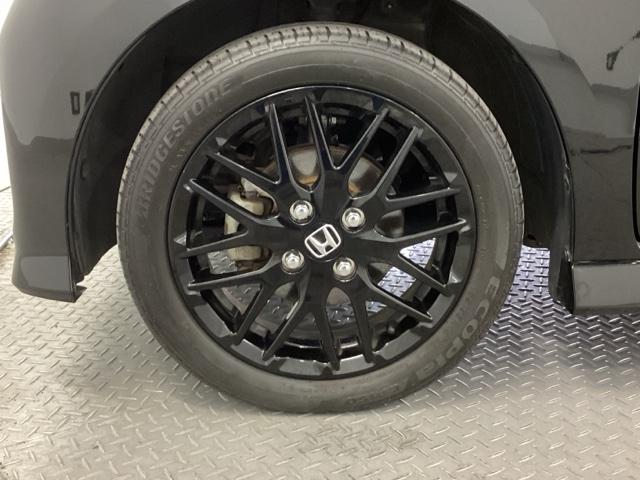 Ｎ－ＢＯＸカスタム Ｌターボスタイル＋ブラック　純正メモリーナビ　ドラレコ　リアカメラ　左右電動スライドドア　シートＨ　ＤＶＤ再生可　オートクルーズ　記録簿　地デジチューナー　エアバッグ　スマートキ－　サイドエアバッグ　リヤカメラ　ベンチシート（21枚目）