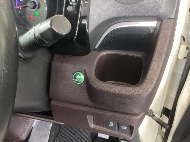 �y���R���X�C�b�`�z��R��^�]���T�|�[�g����d�b�n�m���[�h�B�X�C�b�`���n�m����ƁA�G���W����g�����X�~�b�V�����A�`�^�b�Ȃǂ��������䂵�A�R��̌���ɍv���B�G�R�h���C�u�̌��ʂ����߂܂��B