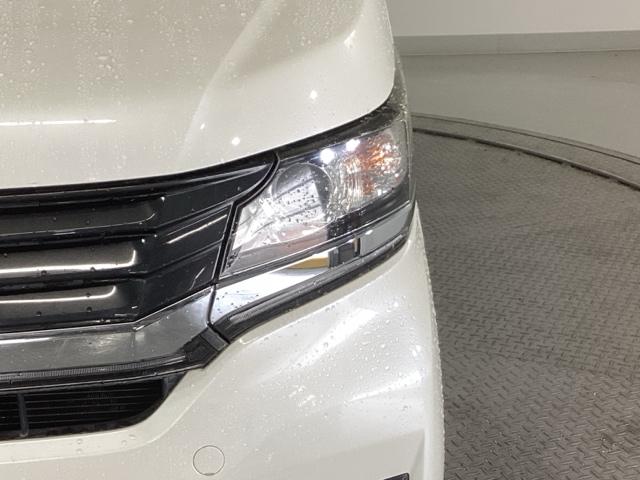 �w�b�h���C�g�ŁA��������@�A��������Ă������Ԃł��B