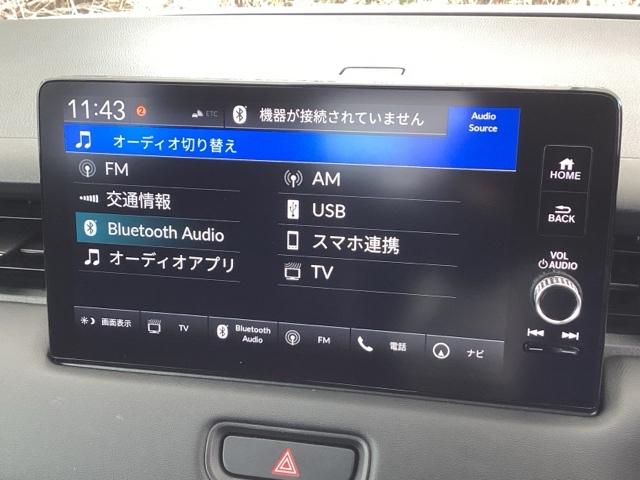 ヴェゼル ｅ：ＨＥＶＺ　リアカメラ　先進ライト　ＥＴＣ　Ｓヒータ　地デジフルセグＴＶ　電動テールゲート　サイドエアバッグ　後カメラ　前後障害物センサー　横滑防止装置　エアコン　ＬＥＤヘットライト　パワステ　ＵＳＢ接続　ＡＢＳ（11枚目）