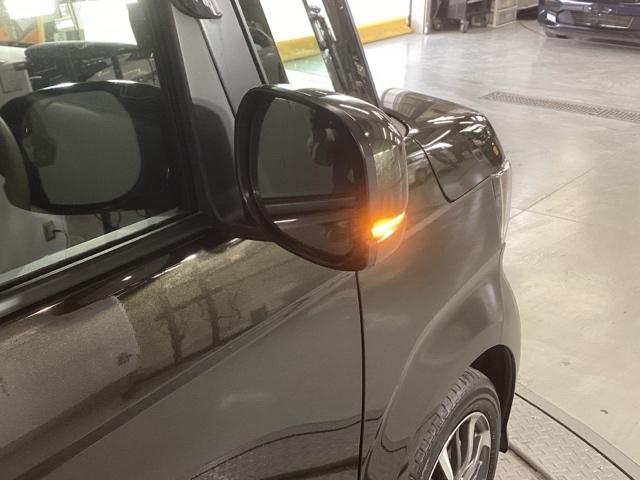 N-BOXカスタム L 純正ナビ フルセグ リアカメラ シートヒーター付き 助手席エアバック Bカメ ナビ・TV LED エアバッグ パワーウインドウ クルコン エアコン スマートキーPスタート USB キーレスエントリー(29枚目)