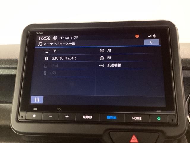 �g���������b�n�m�m�d�b�s�Ή��֗̕��ȃi�r�f�B�X�v���[�B�������̃X�}�[�g�t�H���ƘA�g���āA�i�r��a�����������������ł̉��y�Đ����\�ł��B�f�U�C���͂������A���쐫���ǍD�ł��B