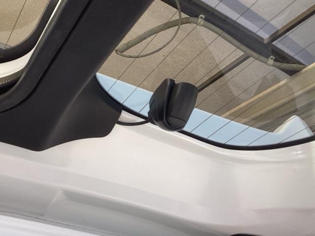 ステップワゴンスパーダ スパーダホンダセンシング　純正ナビ　フルセグ　リアカメラ　両側自動ドア　キーフリー　ＬＥＤランプ　ＥＴＣ装備　ＵＳＢ接続　ＤＶＤ再生可　セキュリティアラーム　オートクルーズ　パワーウィンドウ　横滑り防止機能　ＡＢＳ　ターボ車（25枚目）