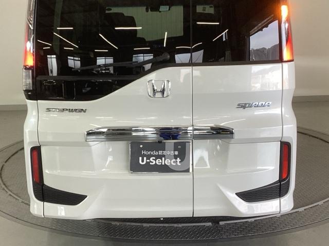ステップワゴンスパーダ スパーダホンダセンシング　純正ナビ　フルセグ　リアカメラ　両側自動ドア　キーフリー　ＬＥＤランプ　ＥＴＣ装備　ＵＳＢ接続　ＤＶＤ再生可　セキュリティアラーム　オートクルーズ　パワーウィンドウ　横滑り防止機能　ＡＢＳ　ターボ車（35枚目）