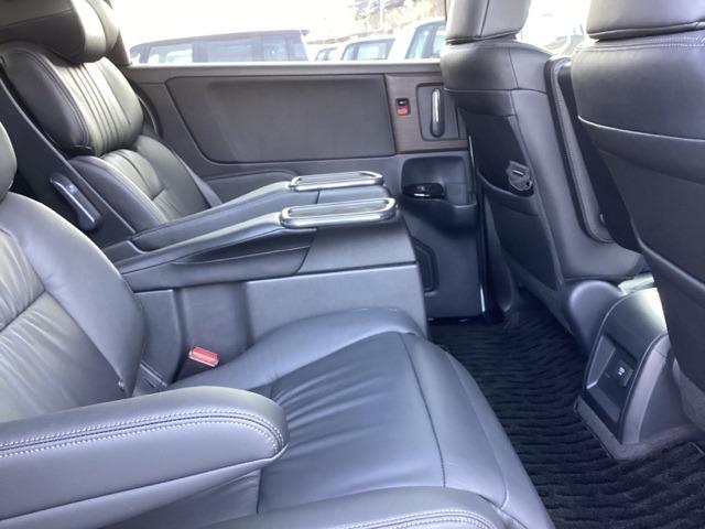 �y���[�z�㕔���Ȏ��[�B�U���������ȏ��������[����̂ɕ֗��ł��B���q�l�̂��������e�B�b�V���{�b�N�X�A���ޓ��l�X�Ȃ��̂̎��[���\�ł��B