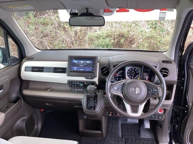 Ｎ－ＷＧＮ Ｌホンダセンシング　純正メモリーナビ　リアカメラ　ＥＴＣ　ＬＥＤヘッドライト　サイドエアバッグ　リヤカメラ　アイドリングストップ　シ－トヒ－タ－　コーナーセンサー　ＵＳＢ　オートライト　スマ－トキ－　盗難防止装置　ＡＢＳ（2枚目）