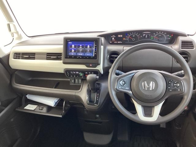 Ｎ－ＢＯＸ Ｌ・スロープ　ホンダ純正メモリーナビ　ドラレコ　ＬＥＤライト　バックカメラ　前席シートヒーター　ＤＶＤ再生　ベンチシート　ＶＳＡ　クルーズコントロール　パワーステアリング　ＥＴＣ　福祉車輌　オートエアコン　スマキー（2枚目）