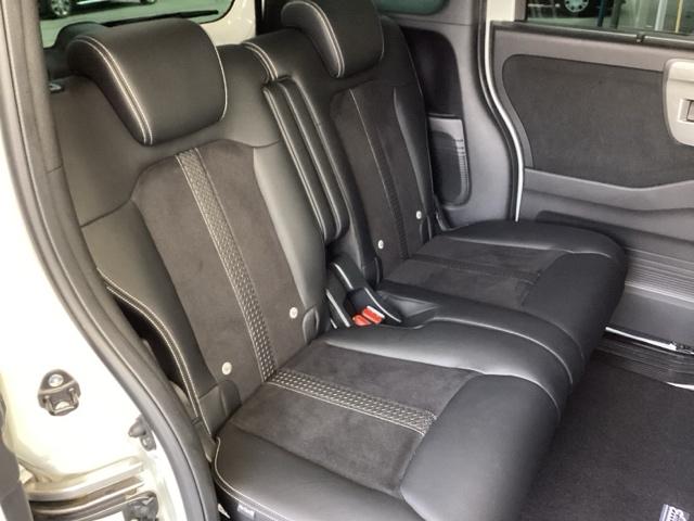 Ｎ－ＢＯＸカスタム Ｌターボスタイル＋ブラック　純正ナビ　フルセグ　リアカメラ　両側ＰＳドア　ＶＳＡ　オートクルーズコントロール　ナビＴＶ　ＬＥＤヘットライト　キーレス　地デジ　ＡＡＣ　ＤＶＤ　Ｂモニター　Ｗエアバッグ　ドライブレコーダー　ベンチＳ（18枚目）