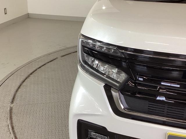 Ｎ－ＢＯＸカスタム Ｌターボスタイル＋ブラック　純正ナビ　フルセグ　リアカメラ　両側ＰＳドア　ＶＳＡ　オートクルーズコントロール　ナビＴＶ　ＬＥＤヘットライト　キーレス　地デジ　ＡＡＣ　ＤＶＤ　Ｂモニター　Ｗエアバッグ　ドライブレコーダー　ベンチＳ（27枚目）