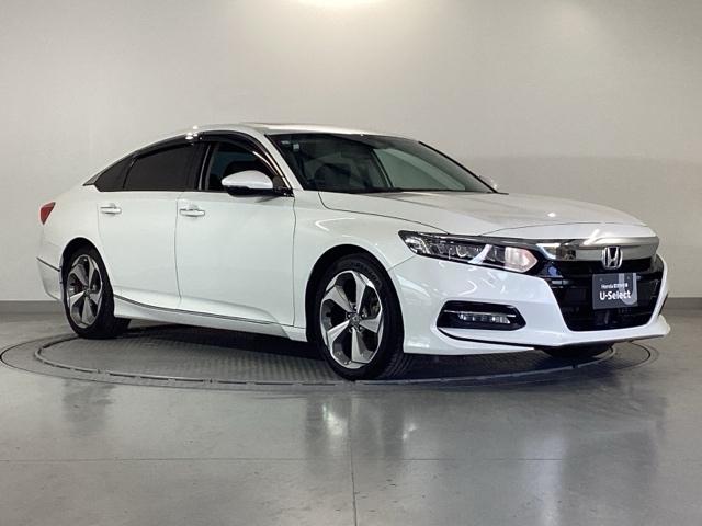 �V�����n�C�u���b�h�V�X�e�����F�g�d�u�͎s�X�n���s�ł͓d�C�����Ԃɋ߂��n�C�u���b�h�V�X�e���Ń��[�^�[������ő��s���܂��B�[�d�ׂ̈ɃG���W�����n�����Ă��D�ꂽ�Չ����\�Ŏԓ��͂ƂĂ��Â��ŉ��K�ł�