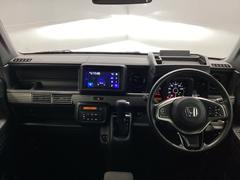 �ɥ饤�С����濴�˼����˼꤬�Ϥ����֤ˣ��ԥ��쥯�ȥ�С��䥨�������͡��������å��ʤɤ����֡��������ͥ��Ƥ��ޤ� 2