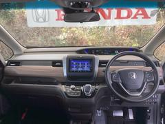 �ե���ȥ��饹���礭�����磻�ɤʻ볦�Ǳ�ž�⤷�䤹���ʤ�褦�ˡ��߷פ���Ƥ��ޤ��� 3