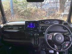 �ե���ȥ��饹���礭�����磻�ɤʻ볦�Ǳ�ž�⤷�䤹���ʤ�褦�ˡ��߷פ���Ƥ��ޤ��� 3