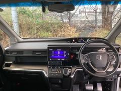 �ե���ȥ��饹���礭�����磻�ɤʻ볦�Ǳ�ž�⤷�䤹���ʤ�褦�ˡ��߷פ���Ƥ��ޤ��� 3