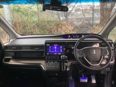 �ե���ȥ��饹���礭�����磻�ɤʻ볦�Ǳ�ž�⤷�䤹���ʤ�褦�ˡ��߷פ���Ƥ��ޤ��� 3