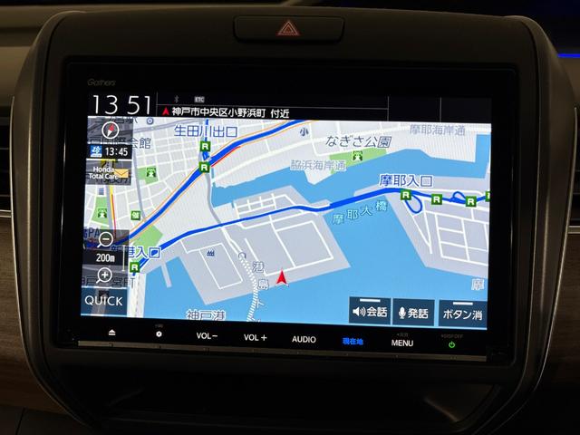 フリード Ｇ・ホンダセンシング　Ｇａｔｈｅｒｓメモリーナビ（ＶＸＭ－２２７ＶＦＮｉ）　バックカメラ　前ドラレコ　ＥＴＣ　オートリトラミラー　Ｃパッケージ　センターテーブル（4枚目）
