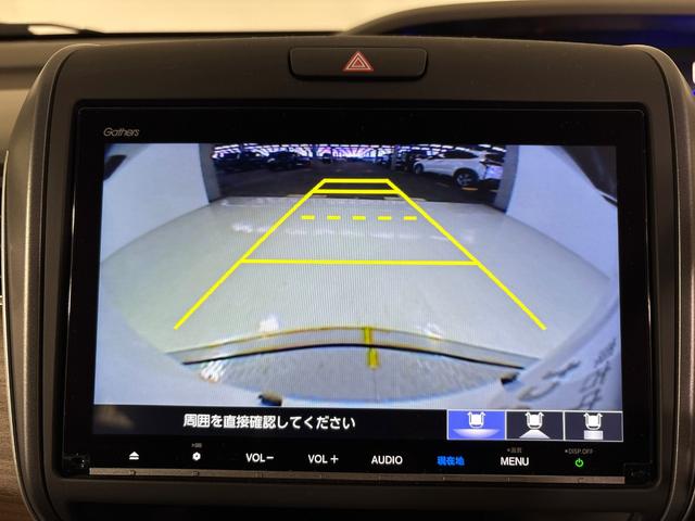 フリード Ｇ・ホンダセンシング　Ｇａｔｈｅｒｓメモリーナビ（ＶＸＭ－２２７ＶＦＮｉ）　バックカメラ　前ドラレコ　ＥＴＣ　オートリトラミラー　Ｃパッケージ　センターテーブル（5枚目）