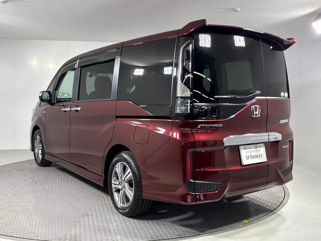ステップワゴンスパーダ スパーダハイブリッドＧ・ＥＸホンダセンシング　Ｇａｔｈｅｒｓメモリーナビ（ＶＸＭ－１９７ＶＦＮｉ）　後席モニター（ＶＭ－１８５ＥＮ）　ＥＴＣ　両側電動スライドドア　パフォーマンスダンパー　シートヒーター　サイドエアバッグ　サイドカーテンエアバッグ（11枚目）