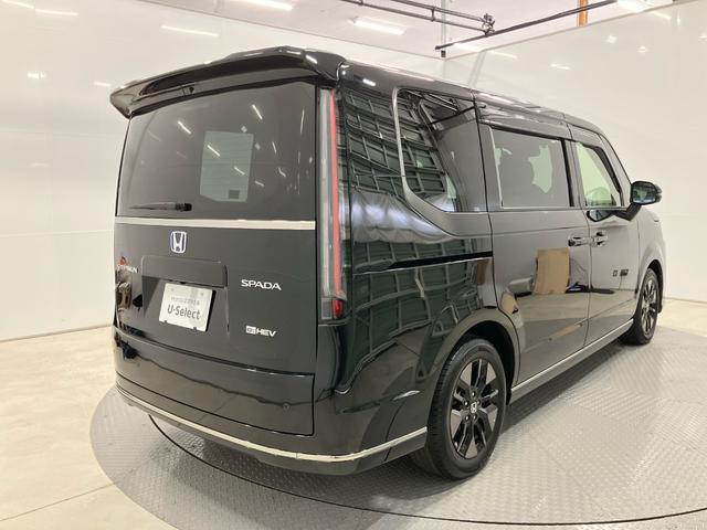 ステップワゴン ｅ：ＨＥＶスパーダ　Ｇａｔｈｅｒｓメモリーナビ（ＬＸＭ－２４７ＶＦＬｉ）　リア席モニター　ブラインドスポットインフォメーション　トリプルゾーンコントロール・フルオートエアコンディショナー　ＥＴＣ　全列ＵＳＢチャージャー（12枚目）
