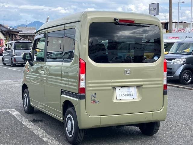 Ｎ－ＶＡＮ＋スタイル ファン　Ｇａｔｈｅｒｓメモリーナビ（ＶＸＭ－２１５Ｃｉ）　前後純正ドラレコ　ＥＴＣ　充電用ＵＳＢジャック（急速充電対応タイプ２個）　電動格納式リモコンカラードドアミラー　ヒーテッドドアミラー（12枚目）