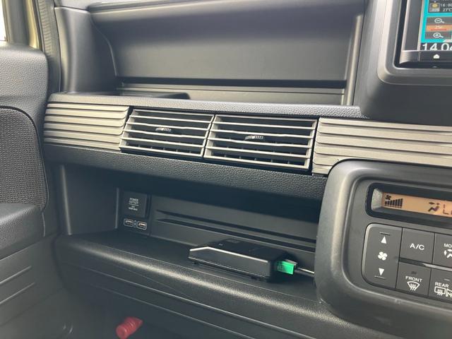 Ｎ－ＶＡＮ＋スタイル ファン　Ｇａｔｈｅｒｓメモリーナビ（ＶＸＭ－２１５Ｃｉ）　前後純正ドラレコ　ＥＴＣ　充電用ＵＳＢジャック（急速充電対応タイプ２個）　電動格納式リモコンカラードドアミラー　ヒーテッドドアミラー（42枚目）