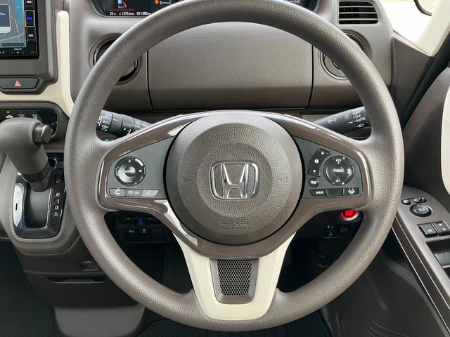 N-BOX L Gathersメモリーナビ(VXM-214VFi) ETC 前後ドラレコ 運転席・助手席シートバックテーブル 運転席・助手席シートヒーター(18枚目)