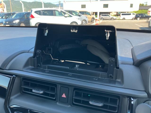 WR-V Z+ブラックスタイル Bランク車(2025年7月製造)3年車検付 本革巻ステアリングホイール+セレクトレバー リアセンターアームレスト Z+専用エクステリア BLACKSTYLE専用装備(4枚目)