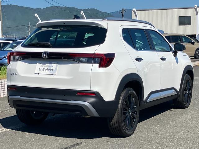 WR-V Z+ブラックスタイル Bランク車(2025年7月製造)3年車検付 本革巻ステアリングホイール+セレクトレバー リアセンターアームレスト Z+専用エクステリア BLACKSTYLE専用装備(9枚目)