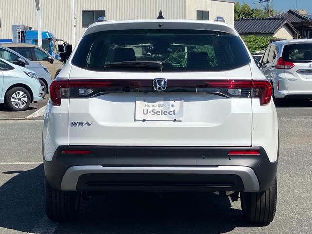 WR-V Z+ブラックスタイル Bランク車(2025年7月製造)3年車検付 本革巻ステアリングホイール+セレクトレバー リアセンターアームレスト Z+専用エクステリア BLACKSTYLE専用装備(10枚目)