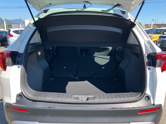 WR-V Z+ブラックスタイル Bランク車(2025年7月製造)3年車検付 本革巻ステアリングホイール+セレクトレバー リアセンターアームレスト Z+専用エクステリア BLACKSTYLE専用装備(18枚目)