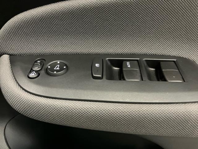 フィット e:HEVクロスター HondaCONNECTディスプレー ETC プレミアムオーディオ バックカメラ LEDヘッドライト(35枚目)