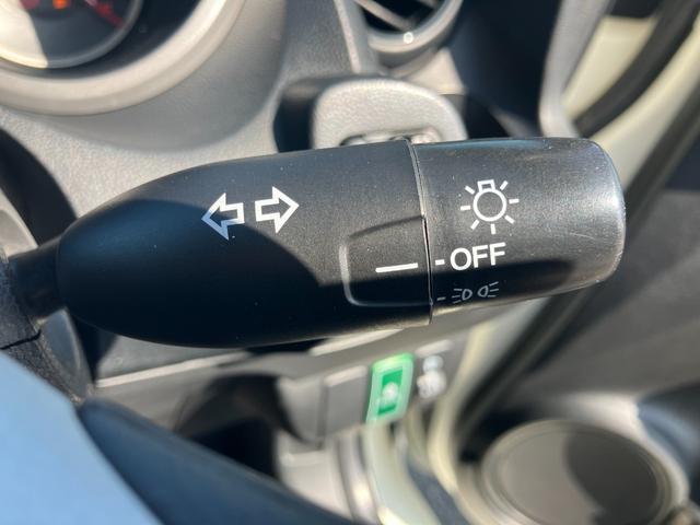 フィット Ｇ　ナビ（ＡＬＰＩＬＥＶＩＥ－Ｘ０８）　ＥＴＣ　スカイルーフ（22枚目）