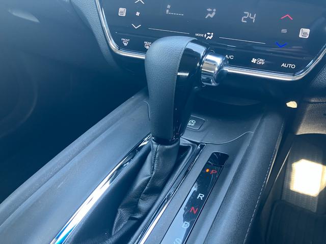 ヴェゼル Ｓ　Ｇａｔｈｅｒｓメモリーナビ（ＶＸＭ－１４５ＶＳｉ）　バックカメラ　ＥＴＣ　コンフォートビューパッケージ　スタイリッシュパッケージ　運転席／助手席シートヒーター　ＬＥＤヘッドライト　あんしんパッケージ（34枚目）