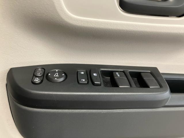 N-BOX ベースグレード Gathersメモリーナビ(VXM-245ZFEi) ETC バックカメラ 運転席/助手席シートヒーター(31枚目)