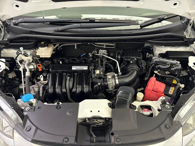 シャトル ハイブリッドＸホンダセンシング　Ｇａｔｈｅｒｓメモリーナビ　バックカメラ　ＥＴＣ　ＨｏｎｄａＳＥＮＳＩＮＧ　オートハイビーム　ＬＥＤヘッドライト＋ＬＥＤフォグライト＋自動防眩ルームミラー　衝突軽減ブレーキ　誤発進抑制機能（16枚目）