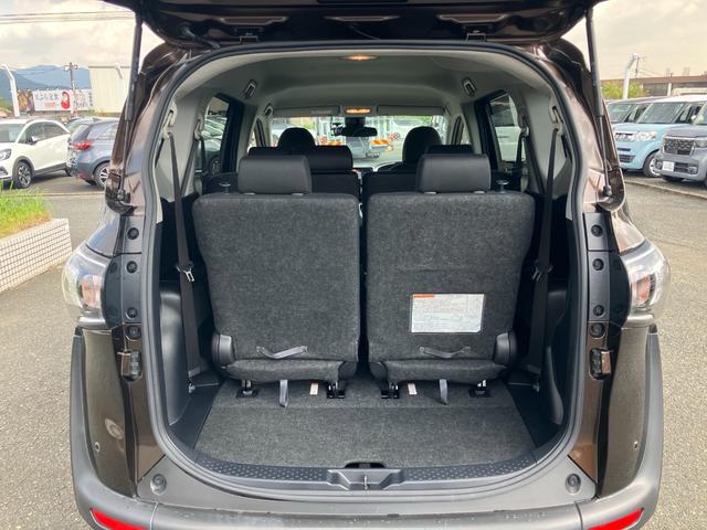 シエンタ Ｇ　ナビ　前後ドラレコ　ＥＴＣ　マルチビューカメラ　両側電動スライドドア（17枚目）