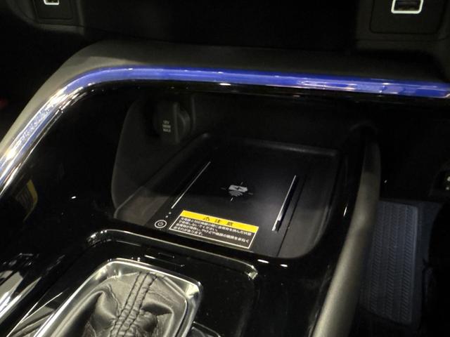 ヴェゼル ｅ：ＨＥＶＺ　ＨｏｎｄａＣＯＮＮＥＣＴディスプレー　ＥＴＣ　前後ドラレコ　ブラインドスポットインフォメーション　後退出庫サポート　ハンズフリーアクセスパワーテールゲート　ワイヤレス充電器　１８インチアルミホイール（40枚目）